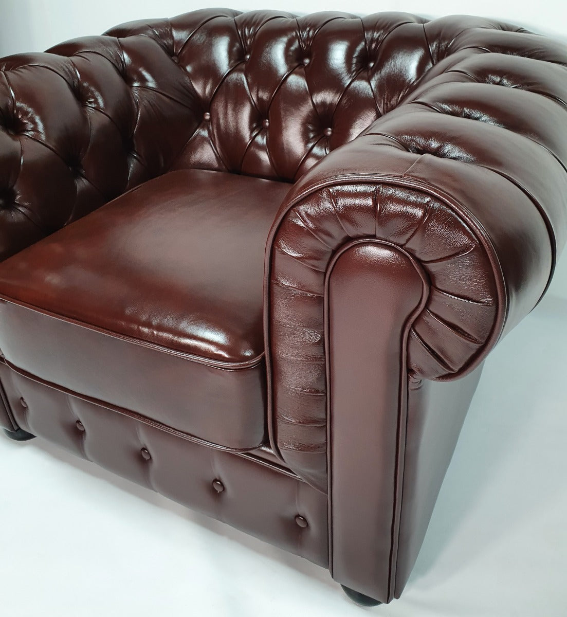 Chesterfield Antique Brown Genuine Leather Sofa - Full Set - S073
