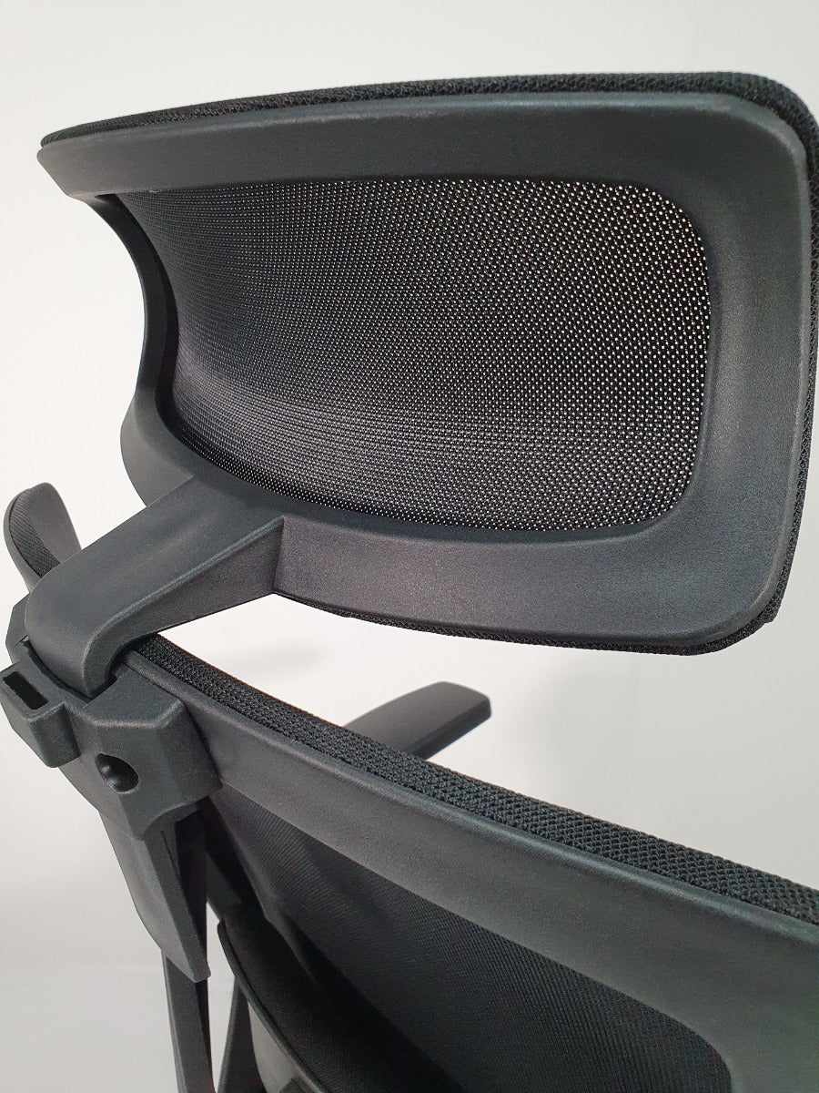 Black Fabric Seat and Airmesh Back Ergonomic Office Chair - MS1812B