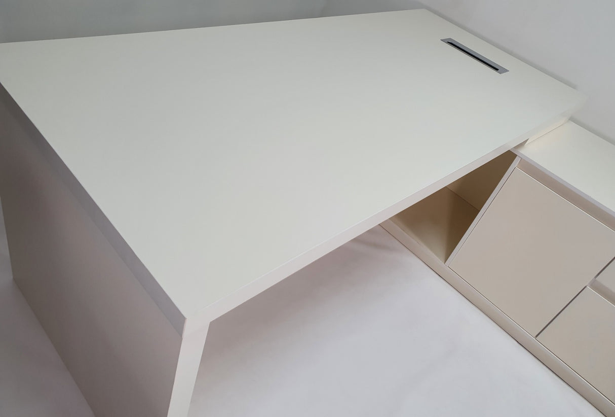 Quality Executive Office Corner Desk in Ivory - 1800mm
