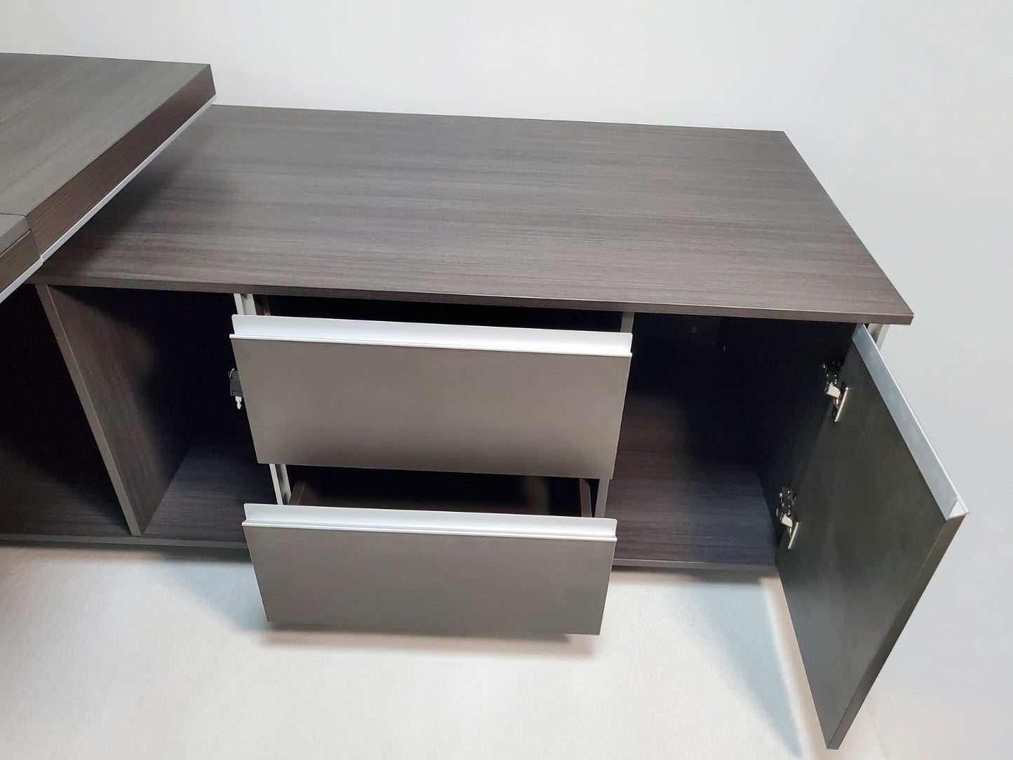 Extra Large Modern Grey Oak Executive Office Desk with Integrated Cupboard and Return - 3200mm - BJS-D0132