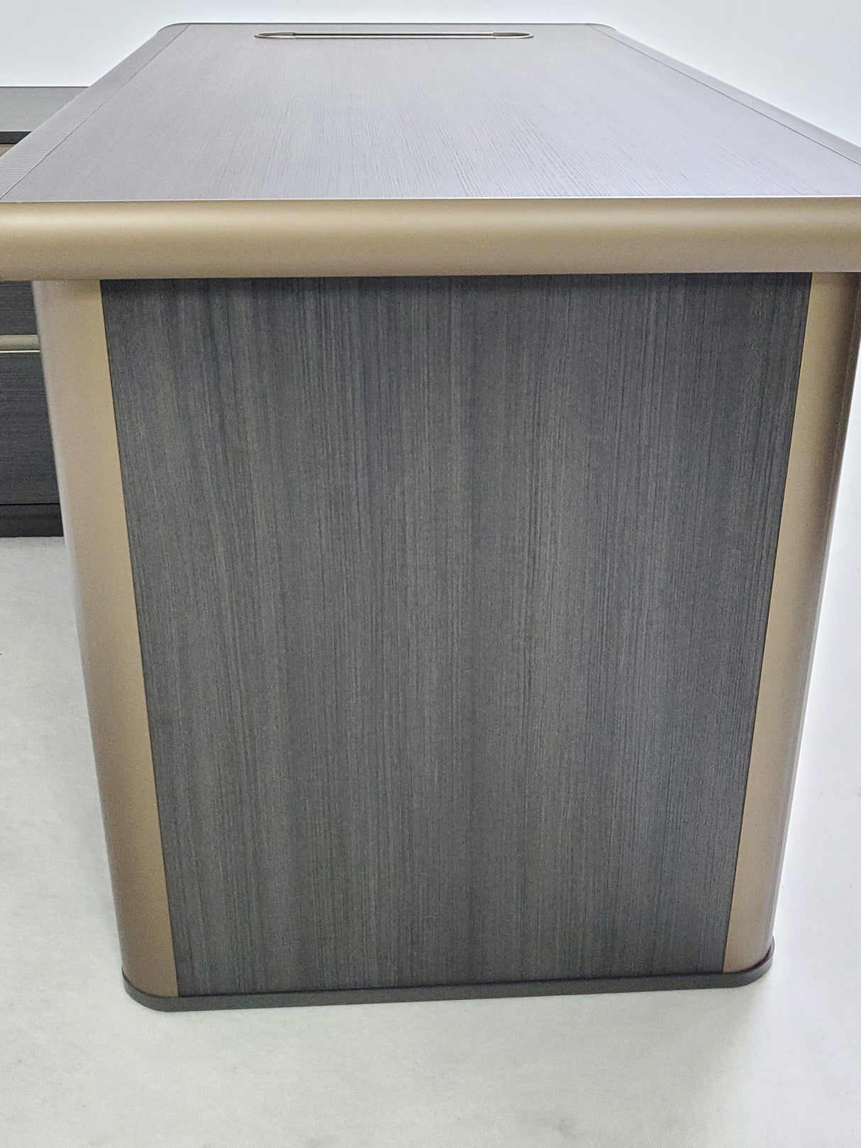 Modern Grey Oak Executive Corner Office Desk with Carbon Fibre and Brass Metal Edging - 2000mm - FP60-D02
