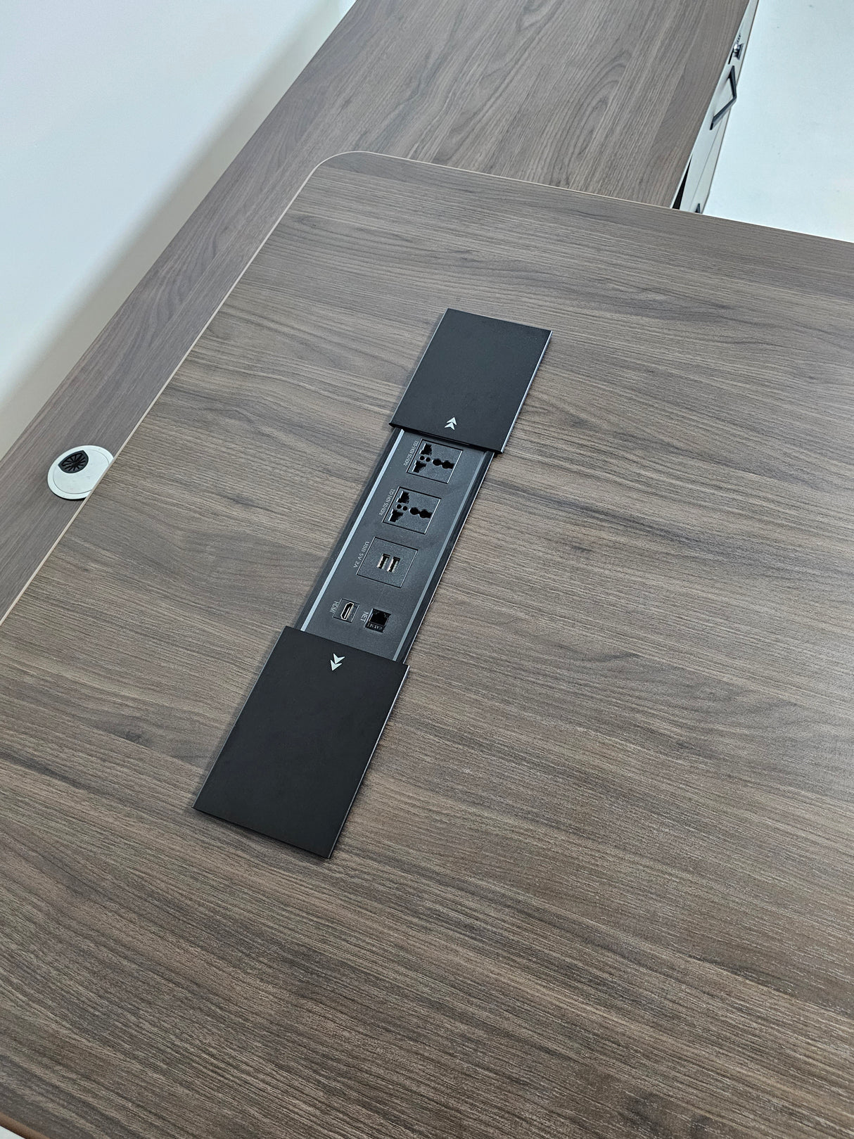 Coffee Oak and Cream Executive Corner Desk - 2200mm - H05