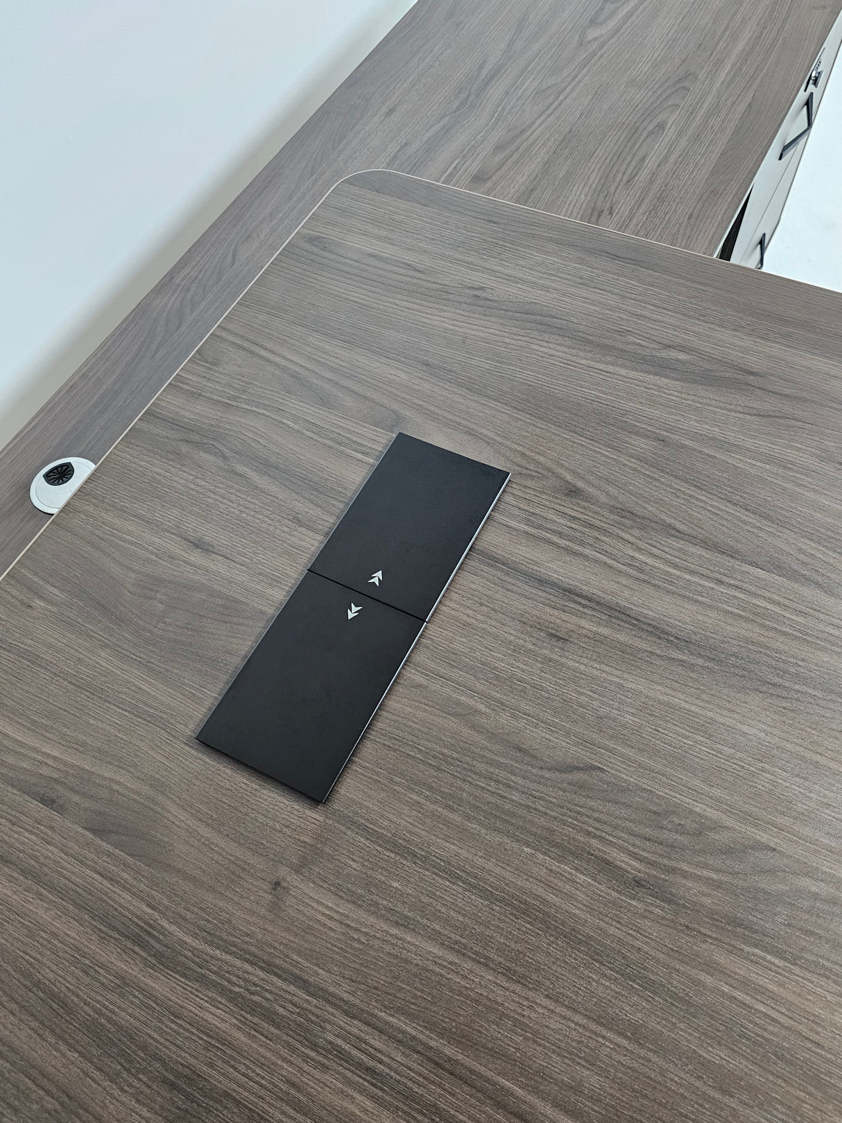 Coffee Oak and Cream Executive Corner Desk - 2200mm - H05