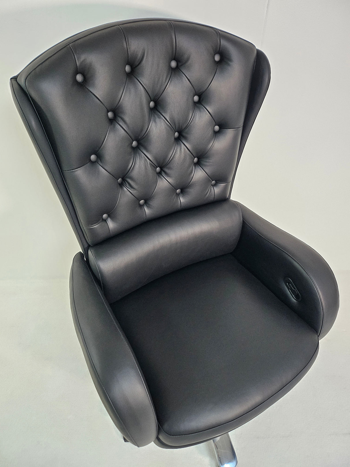 Genuine Black Leather High Back Executive Office Chair with Chesterfield Design -  6002HL
