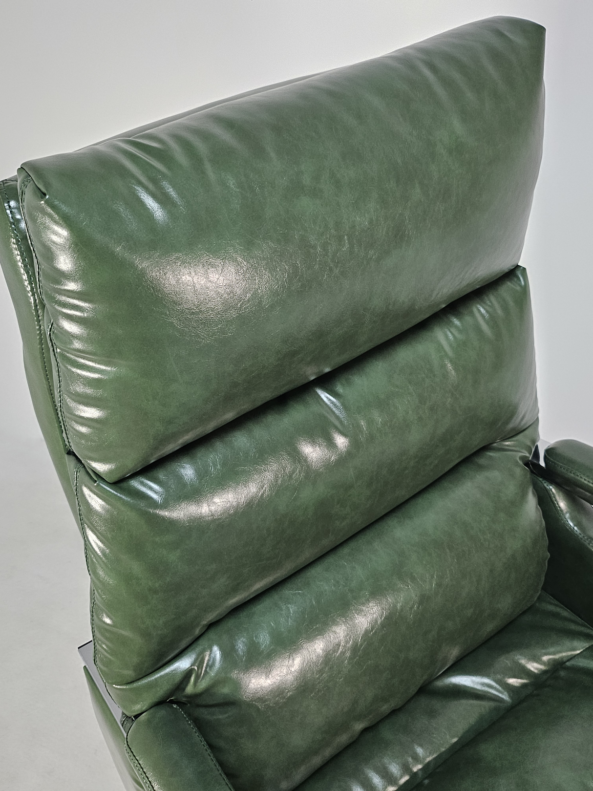 Modern Reclining Green Leather High Back Executive Office Chair - HB-263A
