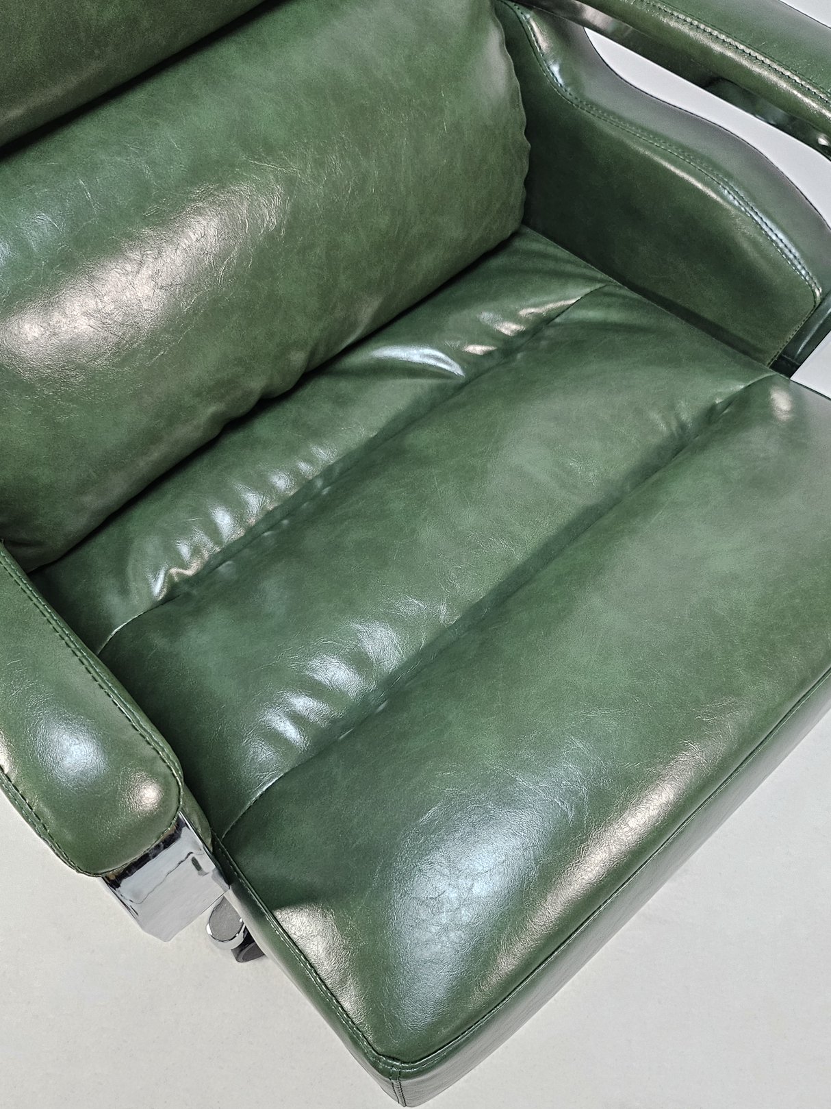 Modern Reclining Green Leather High Back Executive Office Chair - HB-263A