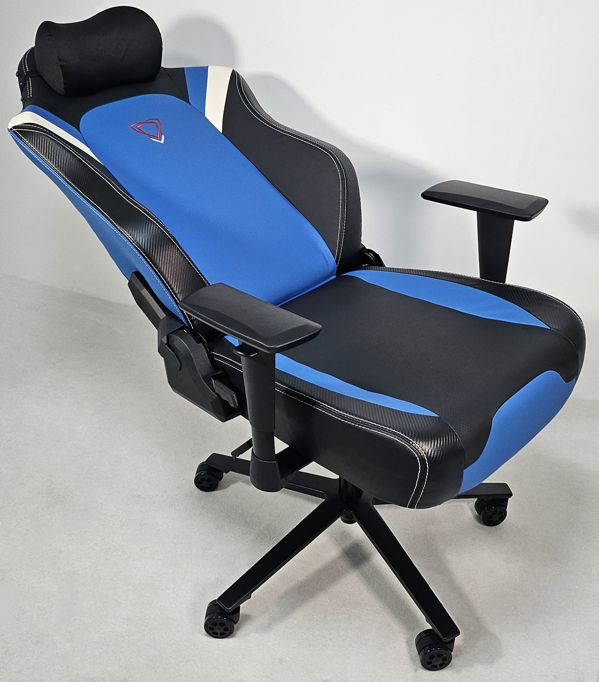 Reclining Black Leather Executive Gaming Style Office Chair with Blue and White Detailing - F023-89