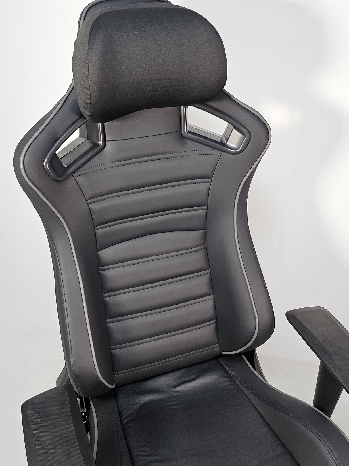 Reclining Black Leather Executive Gaming Style Office Chair -  F-092A