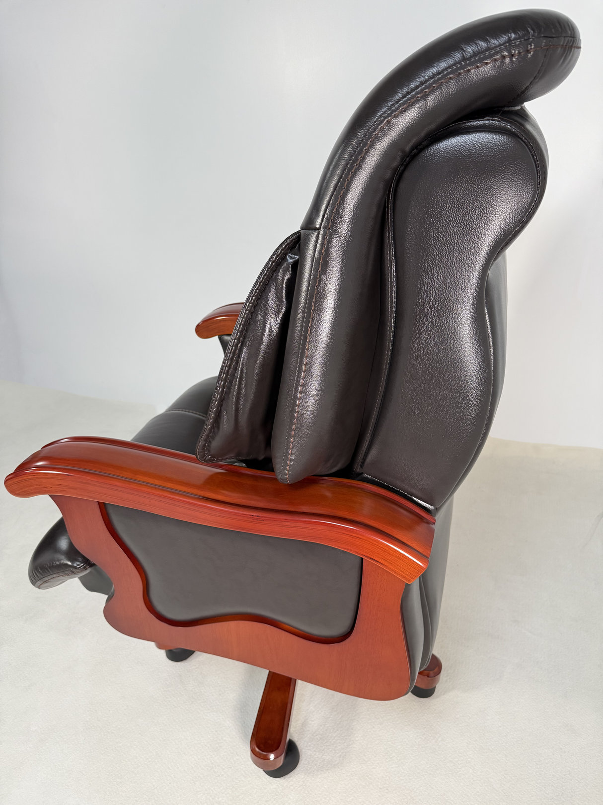 Luxury Large Brown Leather Executive Office - A00L