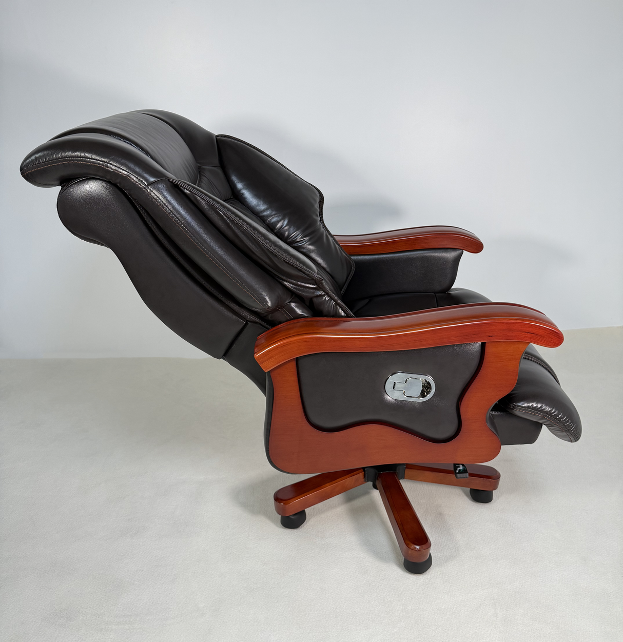 Luxury Large Brown Leather Executive Office - A00L