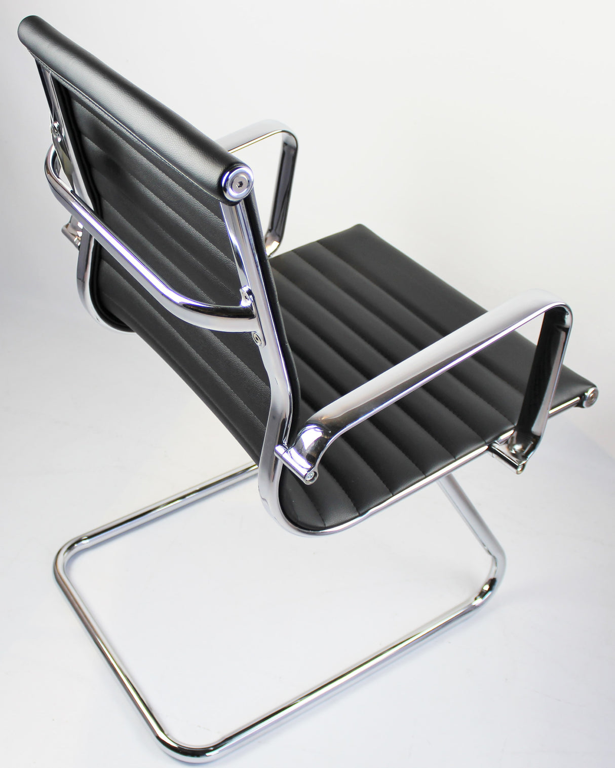 Contemporary Eames-Style Cantilever Visitor Chair in Black Leather - HB-E13
