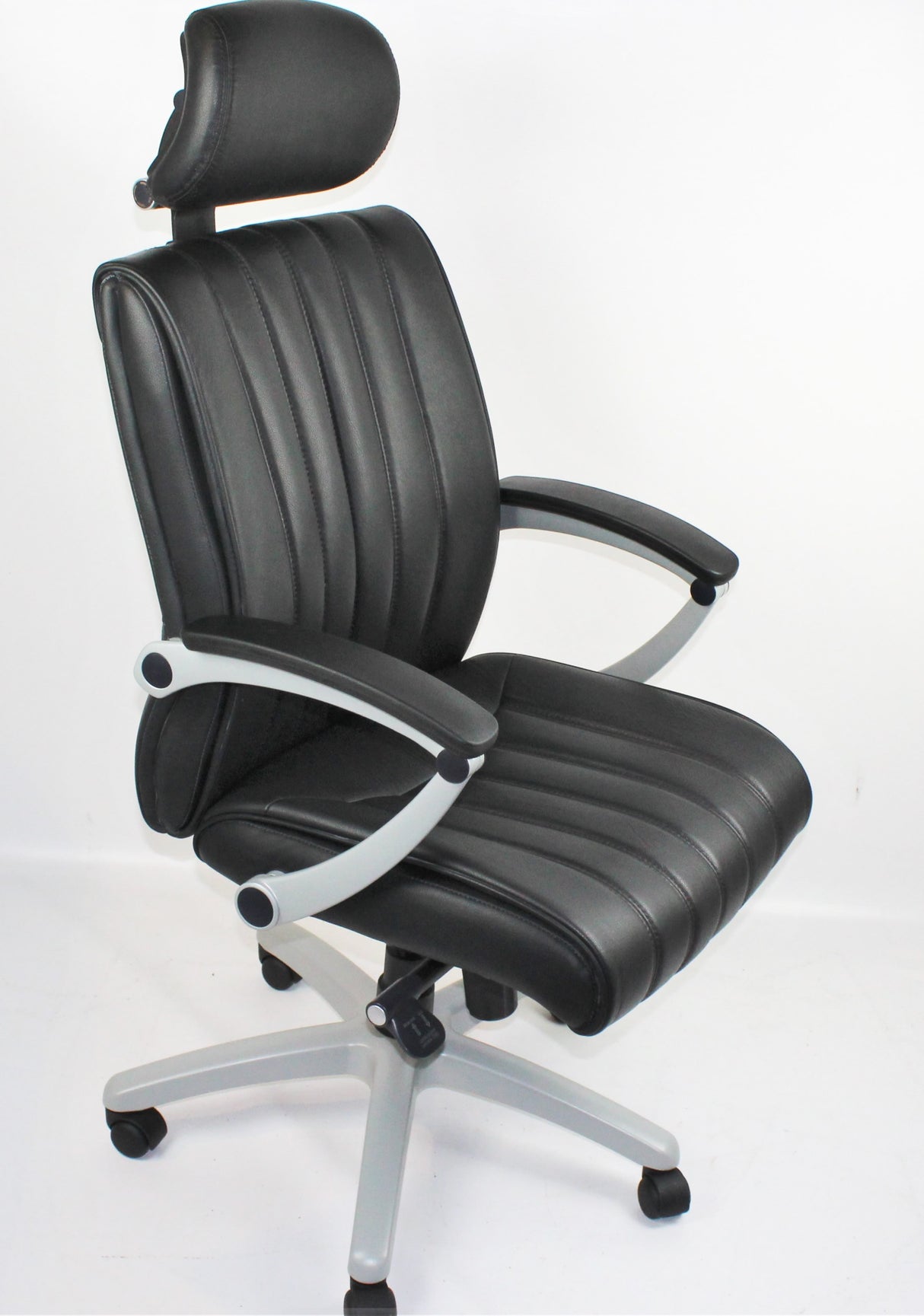 Black Genuine Leather Quality Office Chair With Headrest - BJ016HL