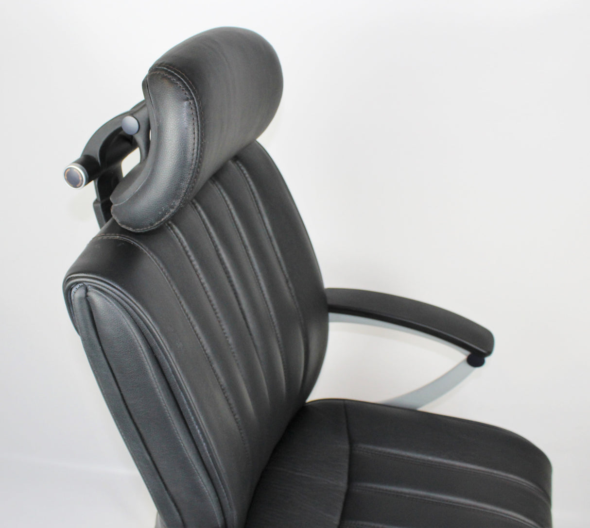 Black Genuine Leather Quality Office Chair With Headrest - BJ016HL