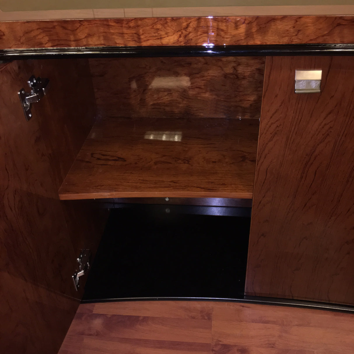 Stunning Rosewood Executive Office Desk with Olive Leather Paneling - With Pedestal and Return - 2200mm - 6865