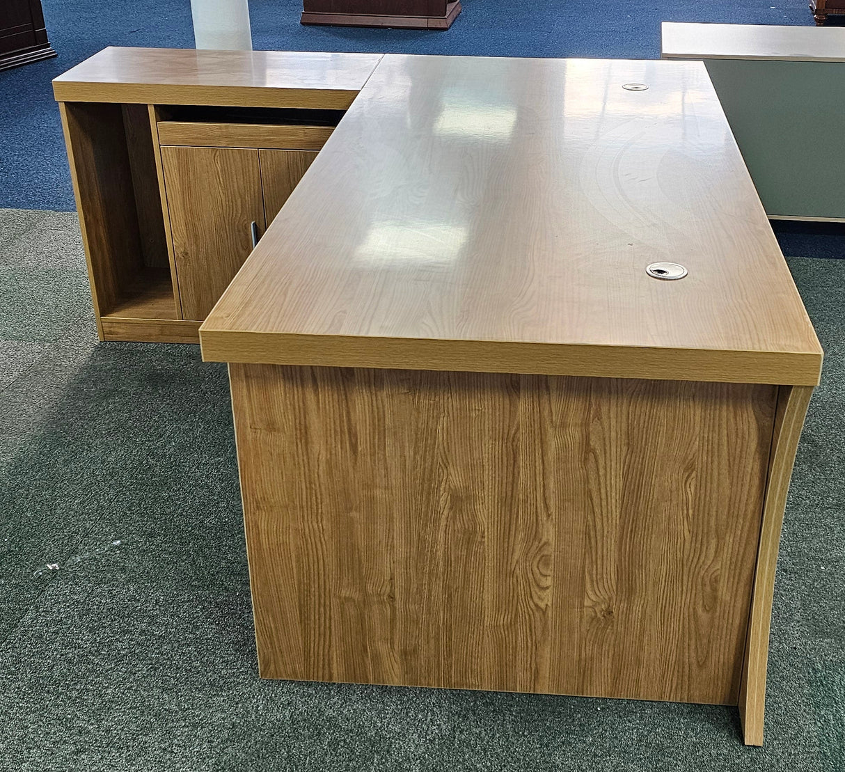 EX SHOWROOM - Modern Oak Executive Office Desk with Stylish Modesty Panel with Desk Level Return - 1800mm - 8674