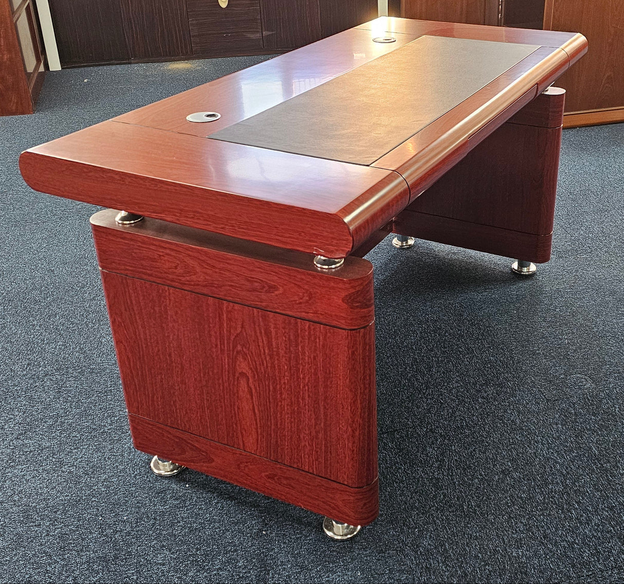 EX SHOWROOM - Mahogany Executive Office Desk Only - 1400mm - KW12B