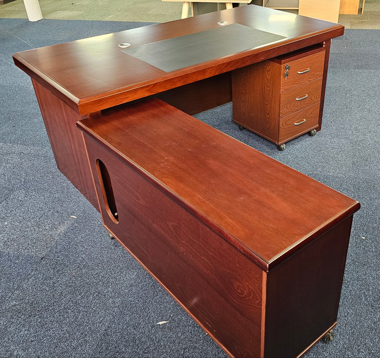EX SHOWROOM - Walnut Real Wood Veneer Executive Desk with Pedestal and Return - 1800mm - BSE181