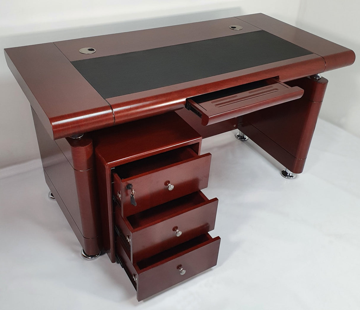 Small Mahogany Executive Office Desk with Pedestal - 1400mm - 1861
