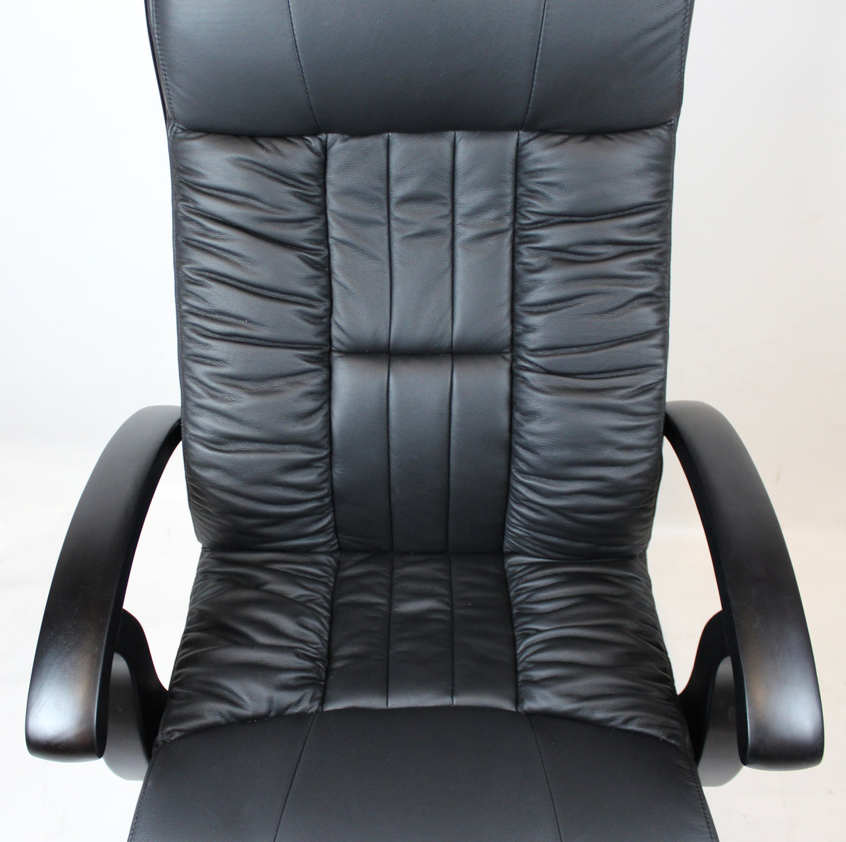 Executive Black Leather Office Chair with Black Arms - F01A