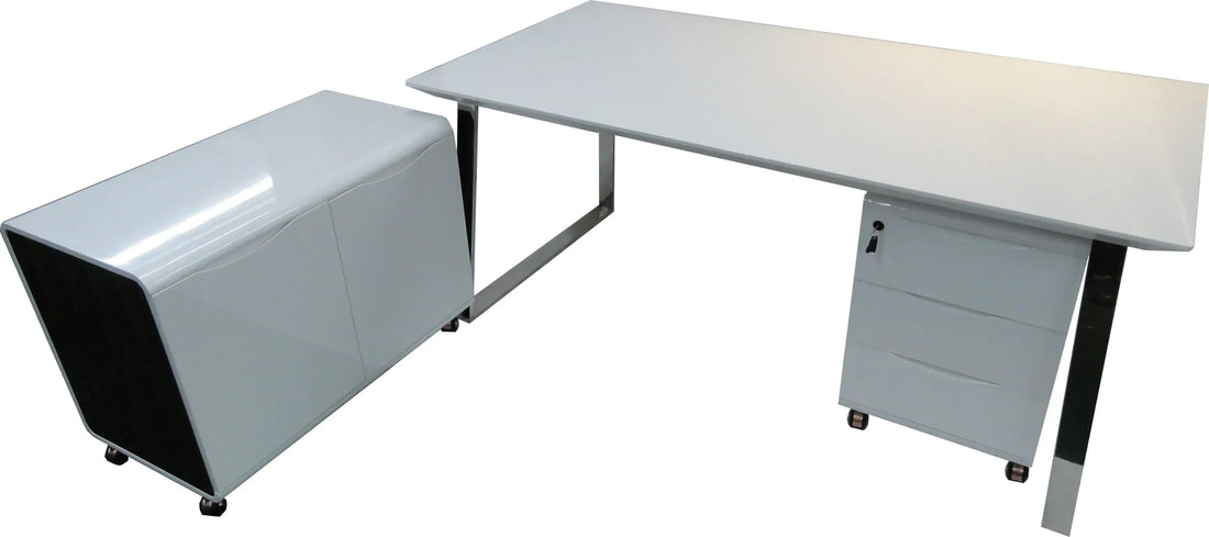 Do White Desks Get Dirty? How to Clean & Maintain Your Desk