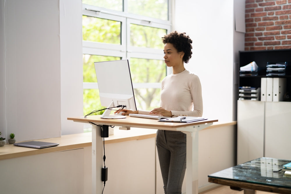 Benefits of standing desk 