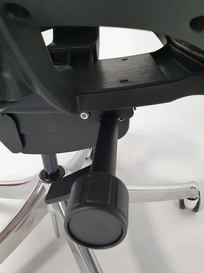 High Quality Grey Mesh Executive Office Chair - UG-A9