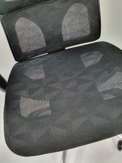 Black Mesh Ergonomic Office Chair - UG-A8