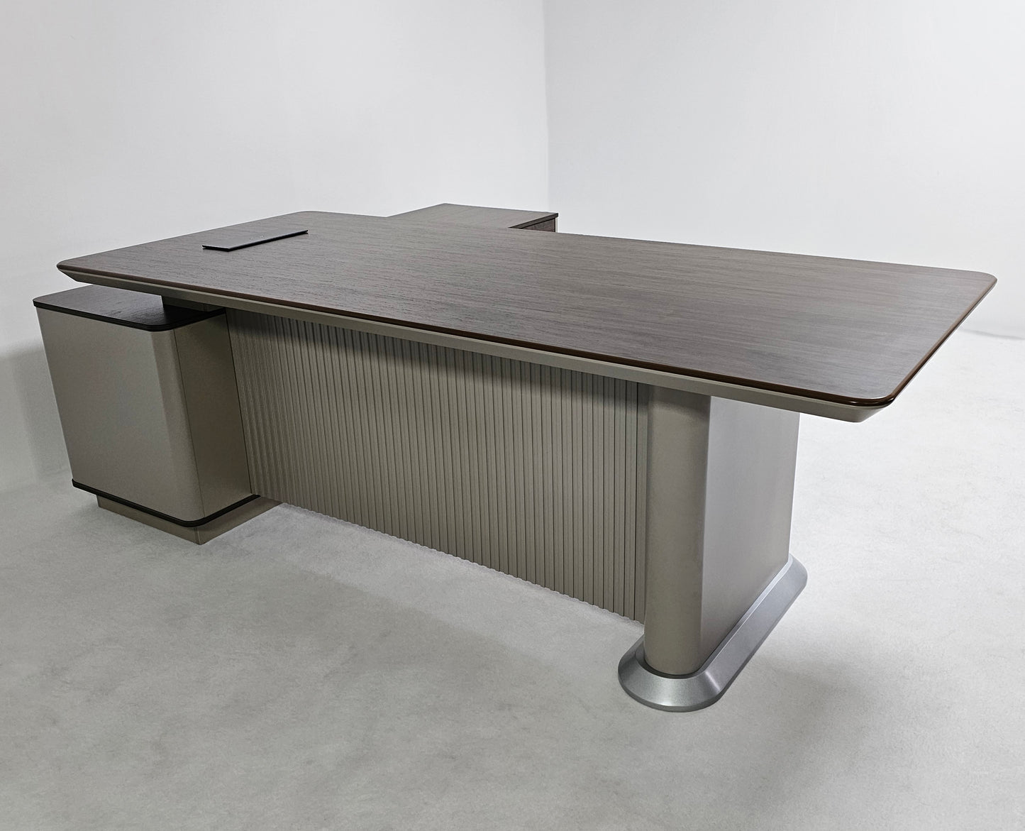 Coffee Oak and Cream Executive Corner Desk - 2200mm - H05