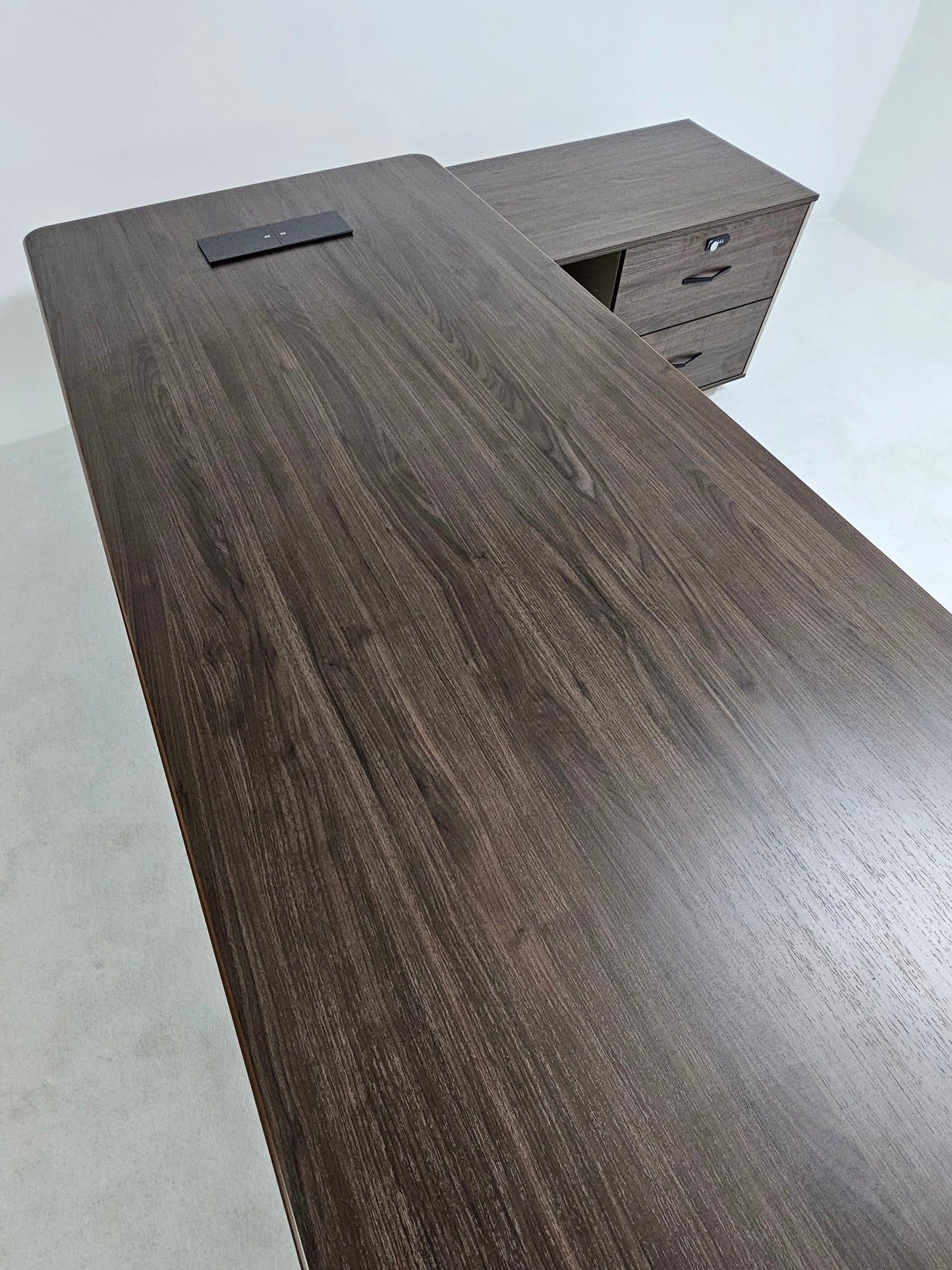 Coffee Oak and Cream Executive Corner Desk - 2200mm - H05