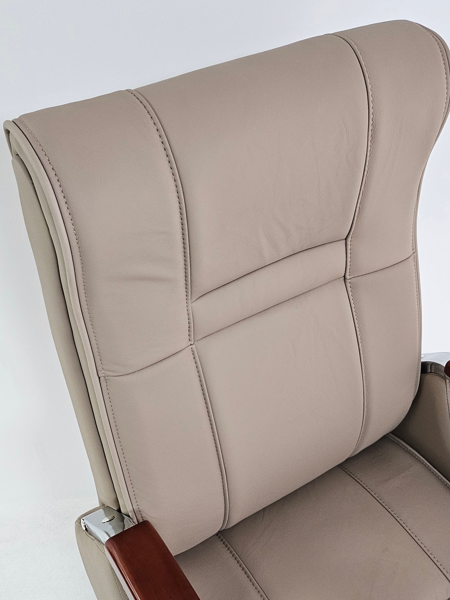 Grey Beige Executive Office Chair in Genuine Leather - HM003B