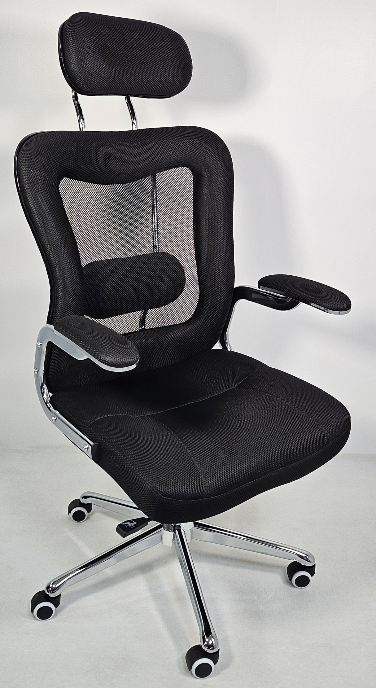 Quality Air Mesh Executive Office Chair with Chrome Base - B979