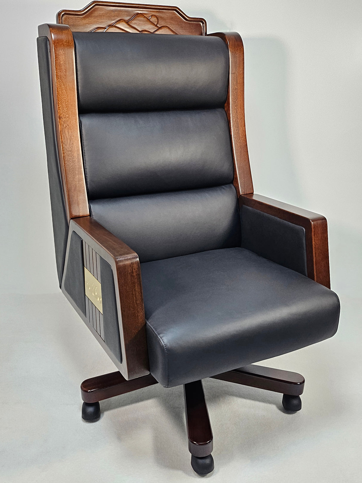 Extra Large Genuine Leather Executive Office Chair with Walnut Veneered Arms - Black - CR-BC001