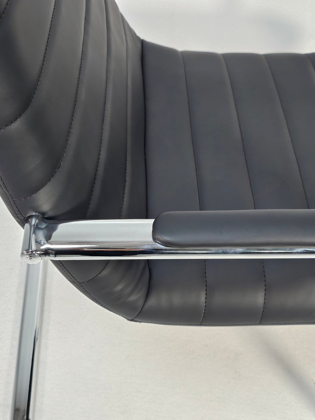 Stylish Black Leather Cantilever Visitor Chair - HB-291C