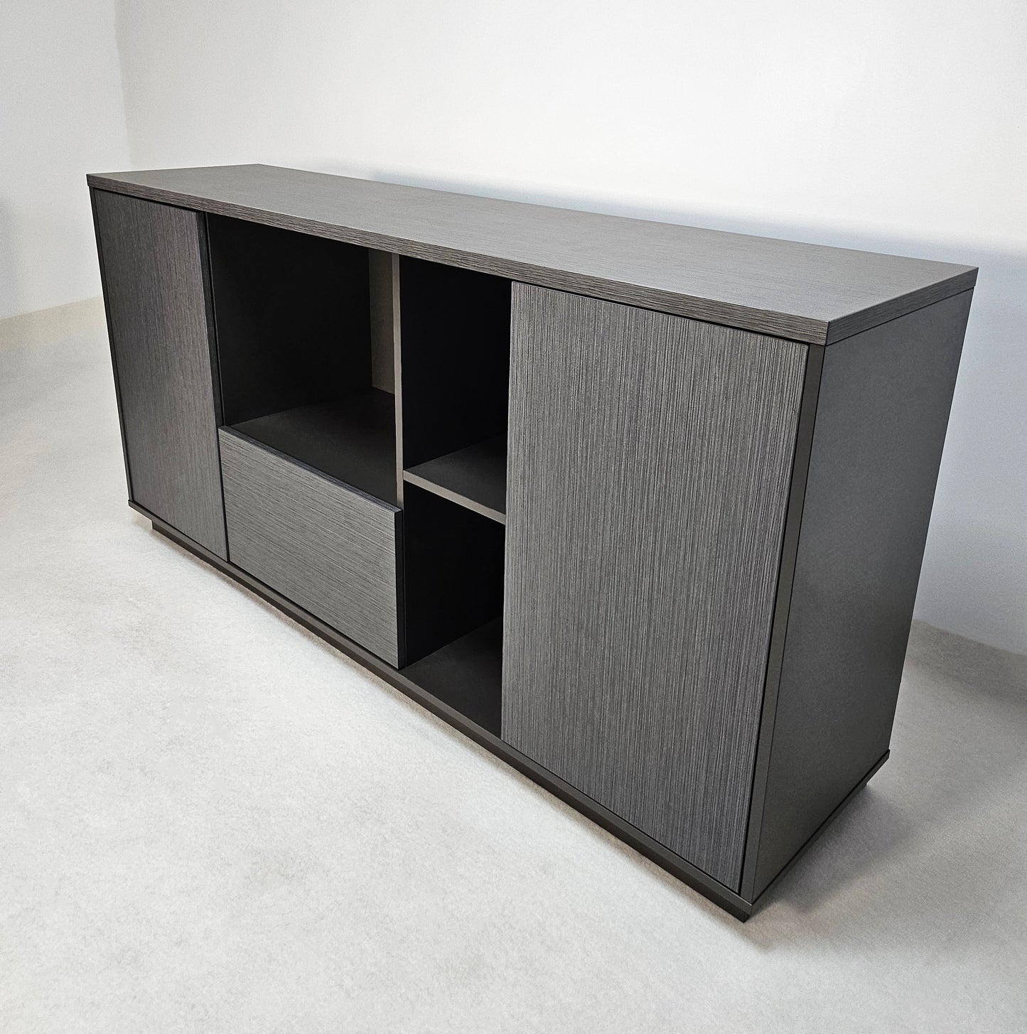 Modern Grey Oak Executive Cupboard - 1600mm - WKO-S0116