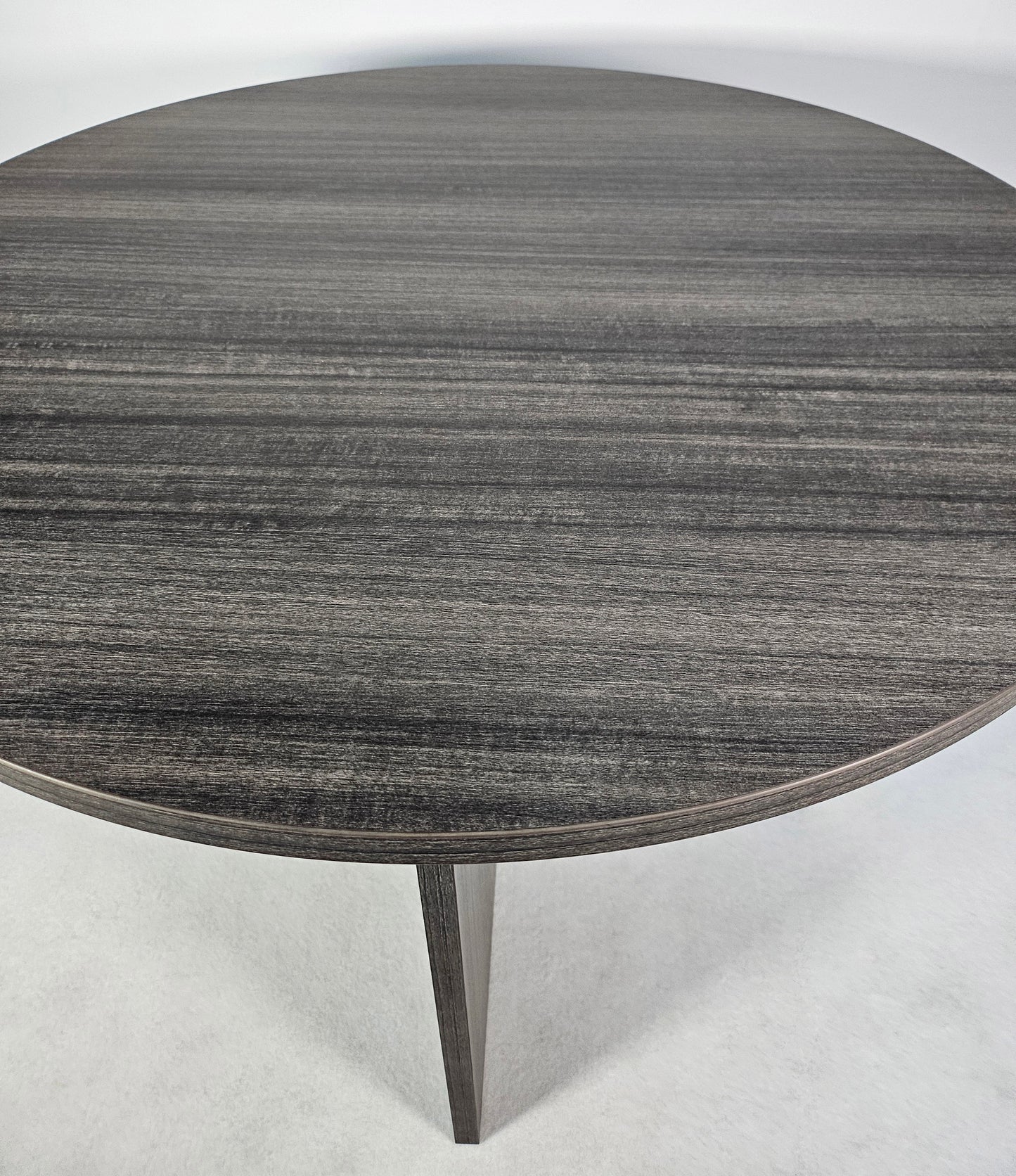 Modern Grey Oak Round Meeting Room Table - 1000mm - CF-100