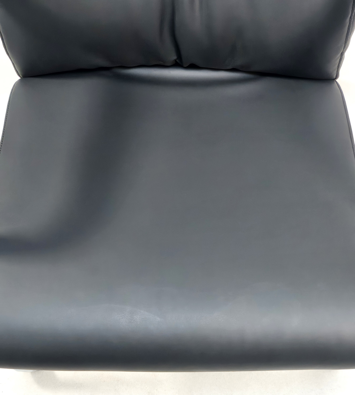 Quality Black Leather Executive Boardroom Chair with Chrome Frame - FE-242