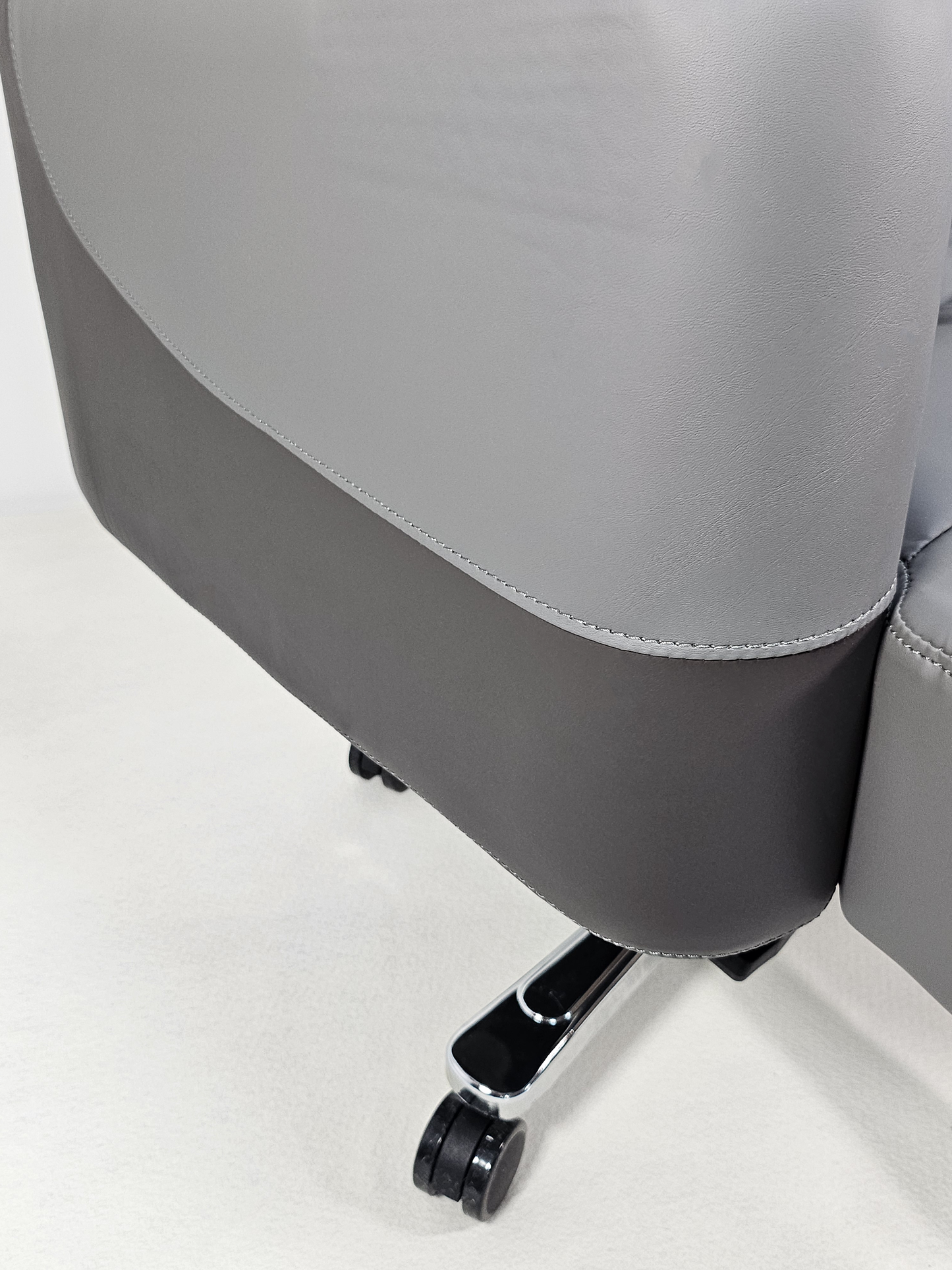 Two-Tone Grey & Brown Leather with Chrome Trimmed Arms High Back Executive Office Chair - HB-309A