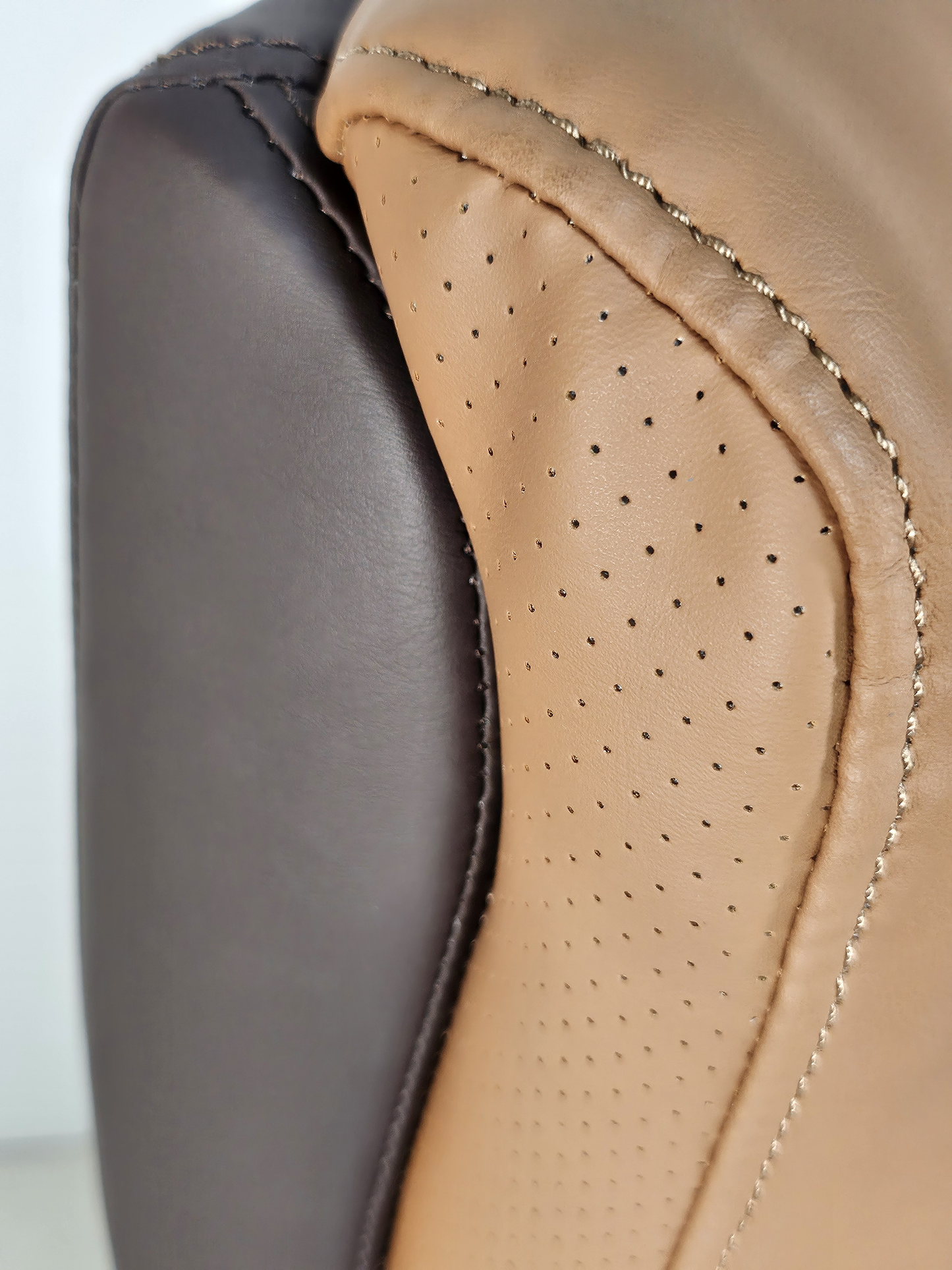 Quality Beige Brown Leather Executive Boardroom Chair with Chrome Frame - FE-243