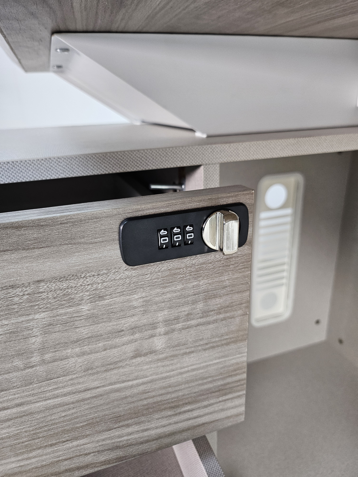 Contemporary Modern Corner Executive Office Desk with Stylish Metal Leg and Integrated Desktop Power - Oak and Beige Oatmeal - 1400mm, 1600mm, 1800mm - CF-CRN-E