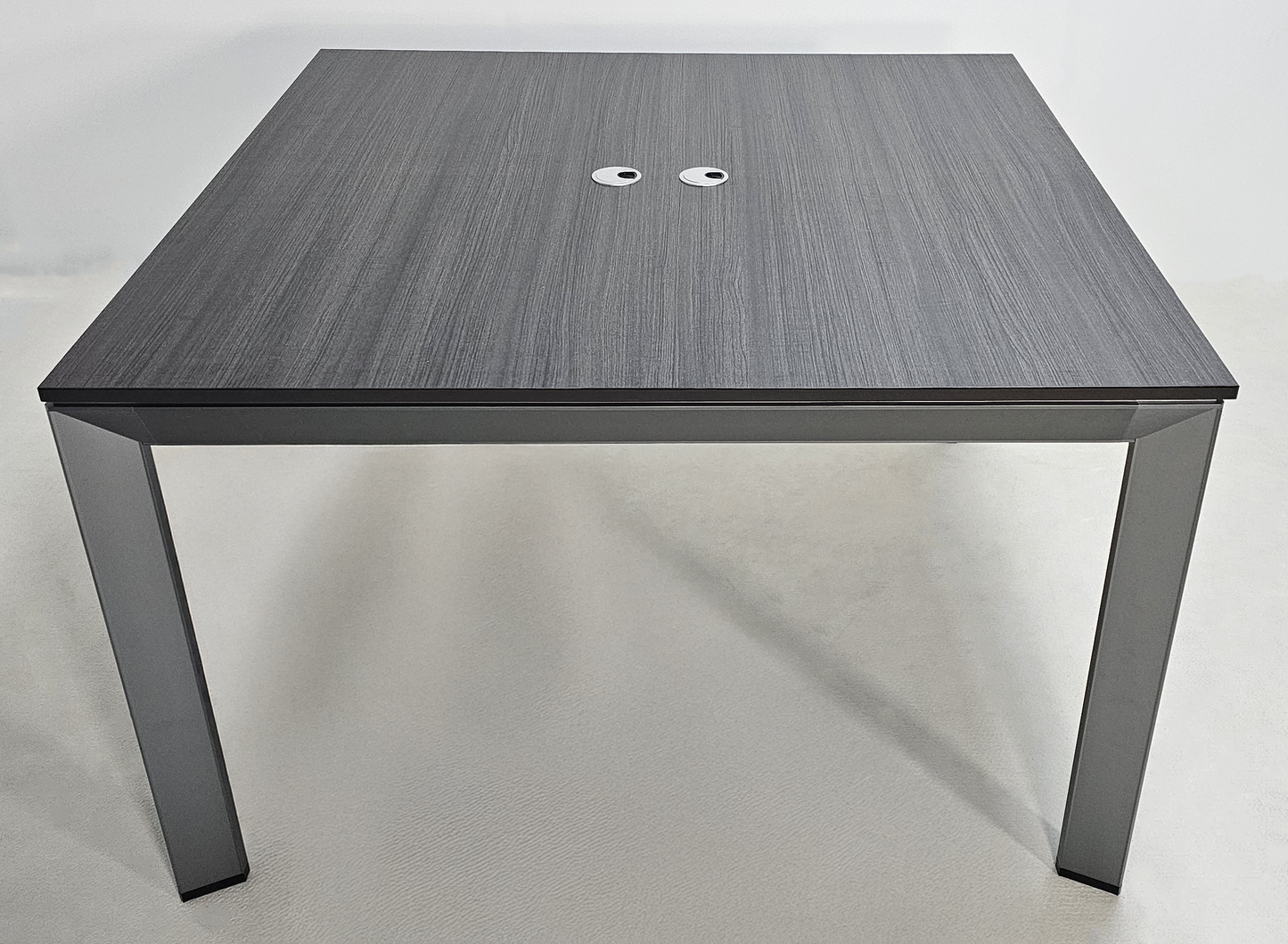 Modern Aluminum Leg Executive Back to Back Partner Workstation Office Desk with Central Divider / Meeting Table - 1200mm - New York-DG16