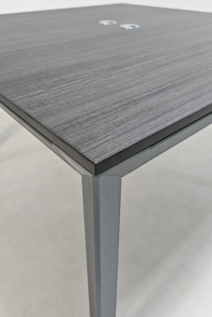 Modern Aluminum Leg Executive Back to Back Partner Workstation Office Desk with Central Divider / Meeting Table - 1200mm - New York-DG16