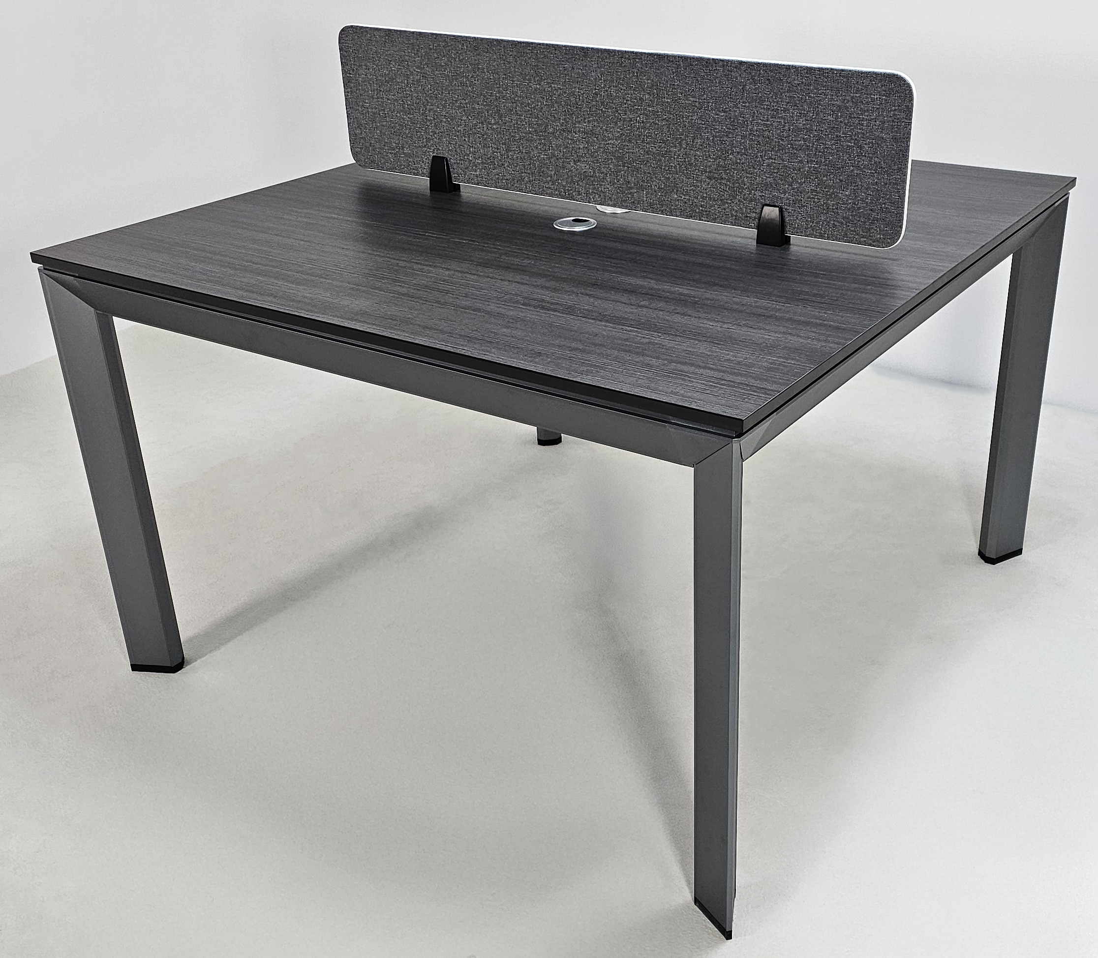 Modern Aluminum Leg Executive Back to Back Partner Workstation Office Desk with Central Divider / Meeting Table - 1200mm - New York-DG16 Near Me