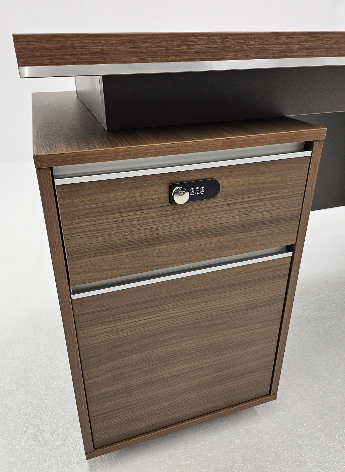 Modern Home Walnut Executive Office Desk with Integrated Storage - 1400mm - PM02-D03