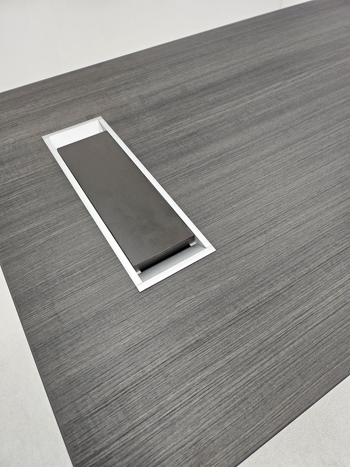 Modern Grey Oak Executive Straight Desk with Stylish Grey Leather Design - 1600mm, 1800mm & 2000mm - DG25-D01