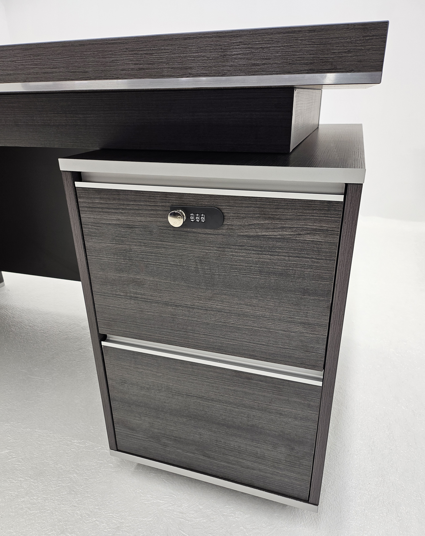 Modern Grey Oak Executive Straight Desk with Stylish Grey Leather Design - 1600mm, 1800mm & 2000mm - DG25-D01