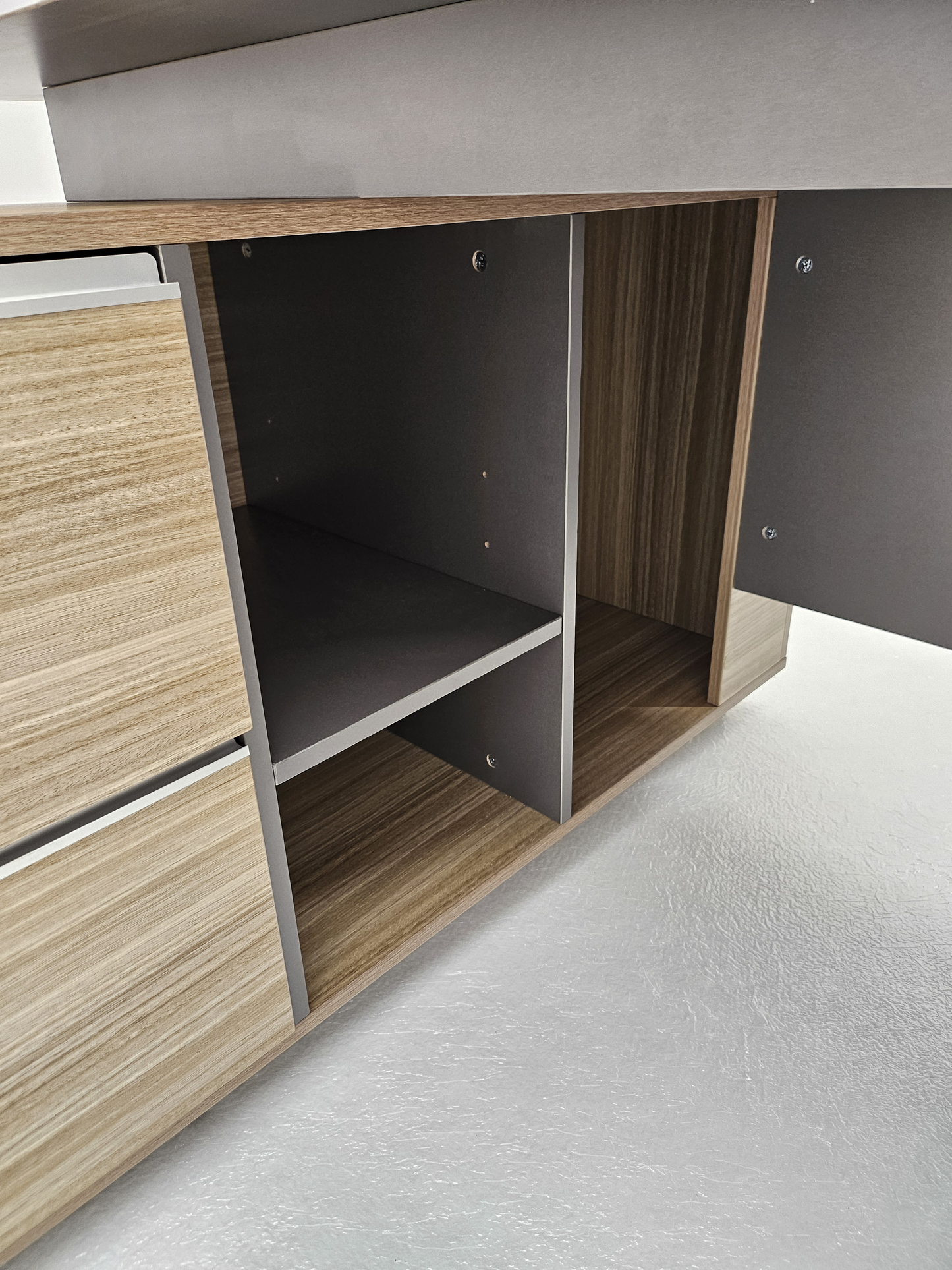 Modern Home Golden Oak Corner Executive Office Desk with Integrated Storage - 2000mm or 2200mm - PM02-D02