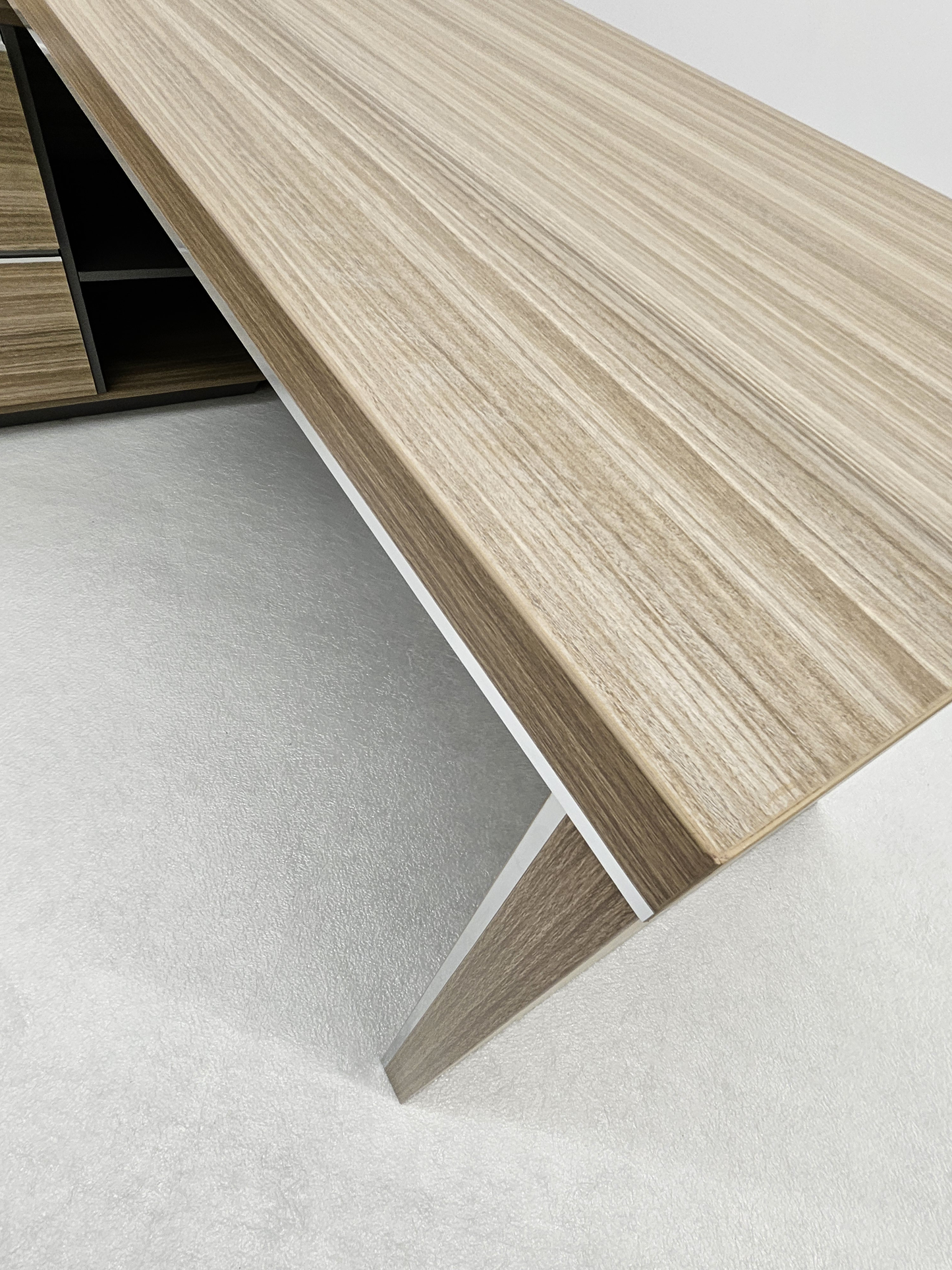 Modern Home Golden Oak Corner Executive Office Desk with Integrated Storage - 2000mm or 2200mm - PM02-D02