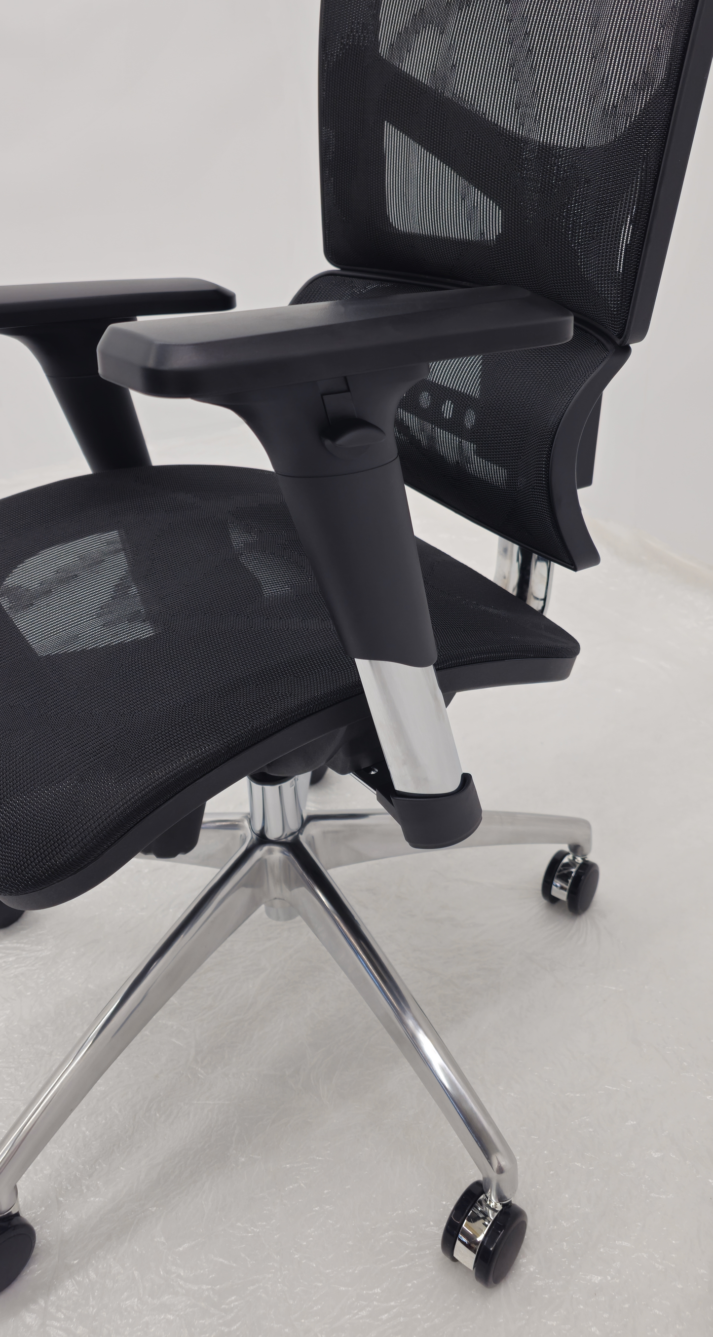 Ergonomic Black Mesh Office Chair with Adjustable Headrest & Lumbar Support - A9-DP