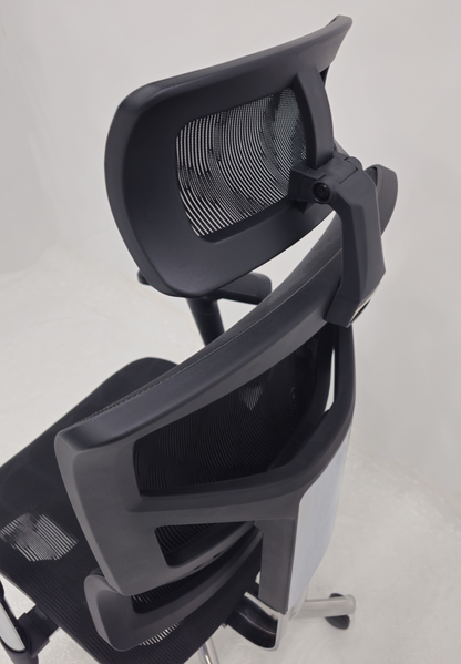 Luxury Ergonomic Black Mesh Office Chair with Adjustable Headrest, Lumbar Support & Seat Slide - A9
