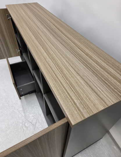 Modern Golden Oak Executive Cupboard - 1600mm - DS-S0116-GOLDEN